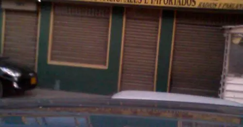 AUTO LUJOS LA 18 LTDA AUTO LUJOS LA 18 LTDA
